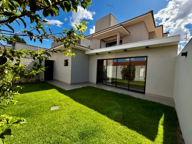 Sobrado com 4 Quartos à venda, 317m² no Parque dos Buritis II, Rio Verde