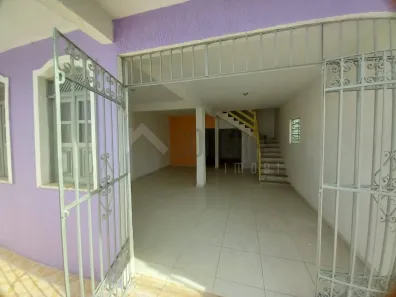 Casa com 4 Quartos à venda, 185m² no Grageru, Aracaju