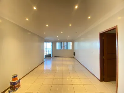 Apartamento com 4 Quartos para alugar, 151m² no Vila Nova, Cabo Frio
