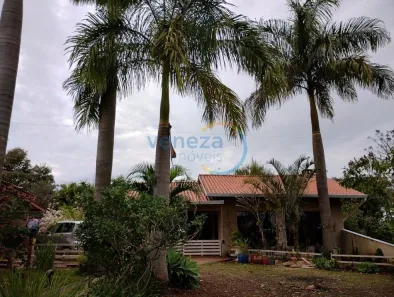 Fazenda / Sítio / Chácara com 2 Quartos à venda, 600m² no Assaí, Assaí
