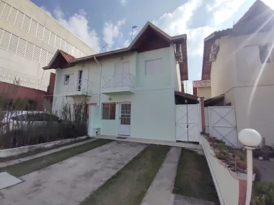 Casa de Condomínio com 2 Quartos para alugar, 115m² no Granja Viana, Cotia