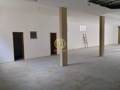 Galpão / Depósito / Armazém para alugar, 220m² no Campos Elíseos, Taubaté