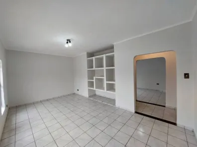 Casa com 3 Quartos para alugar, 300m² no Vila Bertini, Americana