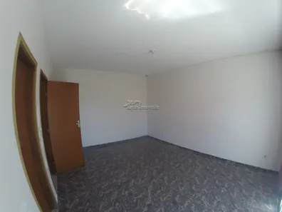 Sobrado com 3 Quartos à venda, 190m² no Parque São Miguel, Hortolândia