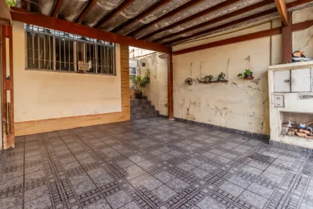 Casa com 3 Quartos à venda, 111m² no Jardim Mangalot, São Paulo