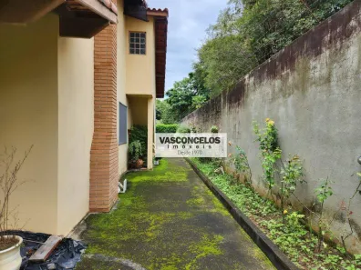 Fazenda / Sítio / Chácara com 3 Quartos à venda, 1600m² no Vila Velha, Caçapava