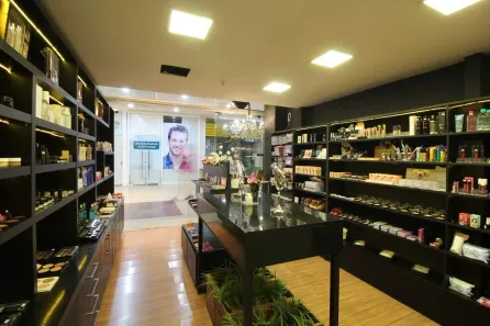 Loja / Salão / Ponto Comercial à venda, 24m² no Santa Clara, Divinópolis