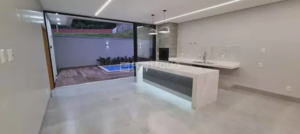Sobrado com 4 Quartos à venda, 279m² no Jardins Nápoles, Senador Canedo