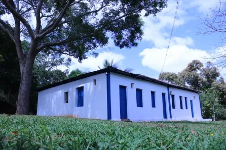Fazenda / Sítio / Chácara com 3 Quartos à venda, 124000m² no Área Rural de Viçosa, Viçosa