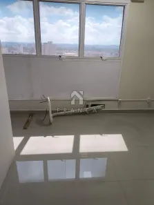 Conjunto Comercial / Sala para alugar, 32m² no Centro, Jacareí