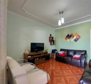 Sobrado com 3 Quartos à venda, 120m² no Vila Formosa, Jacareí
