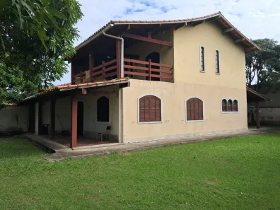 Casa com 4 Quartos à venda, 165m² no Praia Seca, Araruama