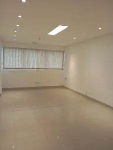 Conjunto Comercial / Sala à venda, 29m² no Centro, Lauro de Freitas
