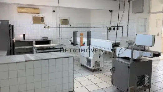 Galpão / Depósito / Armazém para venda ou aluguel, 334m² no Nova Liberdade, Resende