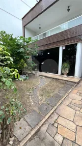 Casa Comercial com 4 Quartos para alugar, 130m² no Aterrado, Volta Redonda