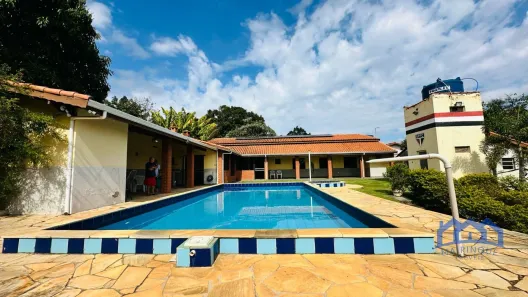 Fazenda / Sítio / Chácara com 3 Quartos à venda, 1100m² no , Mairinque