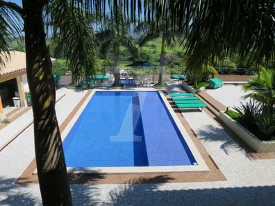 Casa de Condomínio com 7 Quartos para venda ou aluguel, 1780m² no Recanto do Lago, São João da Boa Vista
