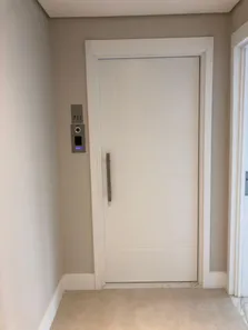 Loja / Salão / Ponto Comercial à venda, 32m² no Estreito, Florianópolis
