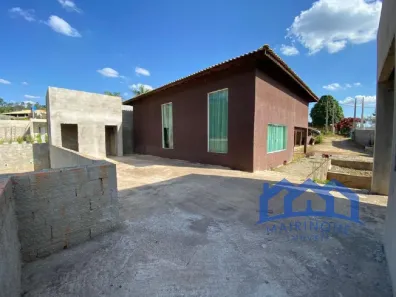 Fazenda / Sítio / Chácara com 4 Quartos à venda, 1000m² no , Mairinque
