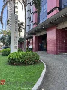 Conjunto Comercial / Sala para alugar, 30m² no Enseada do Suá, Vitória