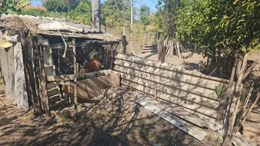 Fazenda / Sítio / Chácara com 2 Quartos à venda, 2766m² no , Aquidauana