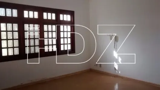 Conjunto Comercial / Sala com 4 Quartos à venda, 430m² no Centro, Araraquara