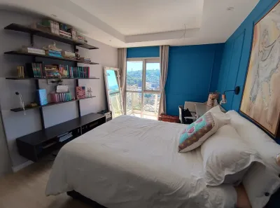 Cobertura com 4 Quartos à venda, 240m² no Valparaíso, Petrópolis