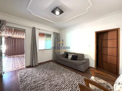 Casa com 3 Quartos à venda, 122m² no Canaã - 1ª Seção, Ibirité