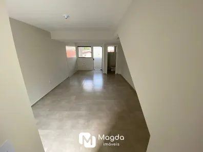 Casa com 2 Quartos para alugar, 100m² no Velha Central, Blumenau
