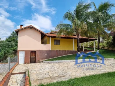 Fazenda / Sítio / Chácara com 3 Quartos à venda, 1000m² no , Mairinque