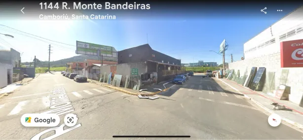 Galpão / Depósito / Armazém para alugar, 290m² no Monte Alegre, Camboriú
