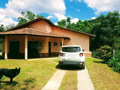 Fazenda / Sítio / Chácara com 4 Quartos à venda, 3200m² no Itatuba, São Lourenço da Serra