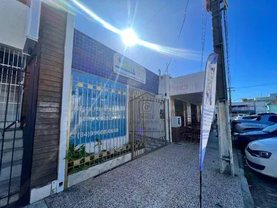 Loja / Salão / Ponto Comercial à venda, 261m² no Petrópolis, Natal