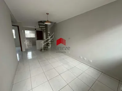 Casa com 2 Quartos para alugar, 90m² no Cruzeiro, São José dos Pinhais