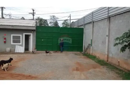 Galpão / Depósito / Armazém para alugar, 563m² no Rio Abaixo, Itaquaquecetuba