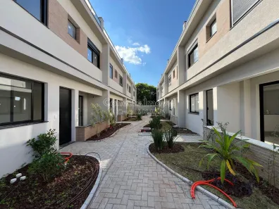 Sobrado com 3 Quartos à venda, 134m² no , Holambra