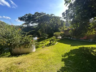 Fazenda / Sítio / Chácara com 6 Quartos à venda, 40000m² no , Chã Grande
