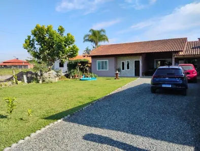 Casa com 2 Quartos à venda, 90m² no Praia do Ervino, São Francisco do Sul