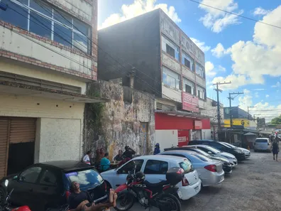 Loja / Salão / Ponto Comercial para alugar, 138m² no Coqueiral, Recife