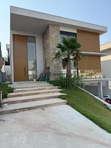 Sobrado com 4 Quartos para venda ou aluguel, 425m² no Tamboré, Santana de Parnaíba