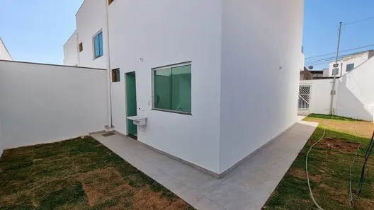 Casa com 2 Quartos à venda, 162m² no Serra Dourada, Vespasiano