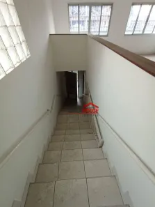 Galpão / Depósito / Armazém para alugar, 450m² no Vila Endres, Guarulhos