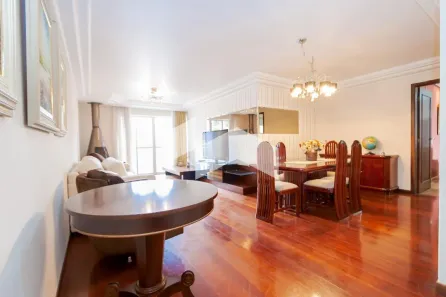 Apartamento com 3 Quartos para alugar, 167m² no Água Verde, Curitiba