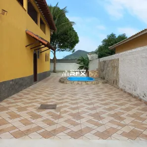 Casa de Condomínio com 2 Quartos para alugar, 120m² no Centro, Maricá