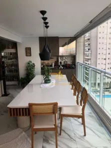 Apartamento com 3 Quartos para alugar, 157m² no Água Branca, São Paulo