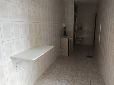Casa com 3 Quartos para alugar, 180m² no Conjunto Residencial Jardim Canaã, São Paulo