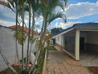 Fazenda / Sítio / Chácara com 5 Quartos à venda, 625m² no Parque dos Cafezais II, Itupeva