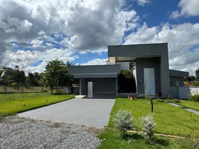 Casa de Condomínio com 3 Quartos à venda, 248m² no , Bela Vista de Goiás