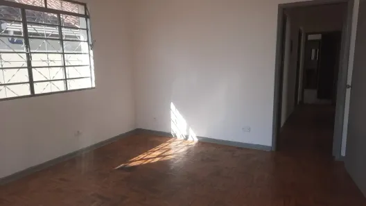 Casa com 3 Quartos para venda ou aluguel, 250m² no Jardim do Norte, Londrina