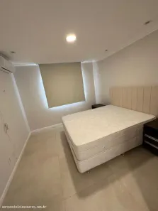Casa de Condomínio com 5 Quartos para alugar, 400m² no Alphaville (Abrantes), Camaçari